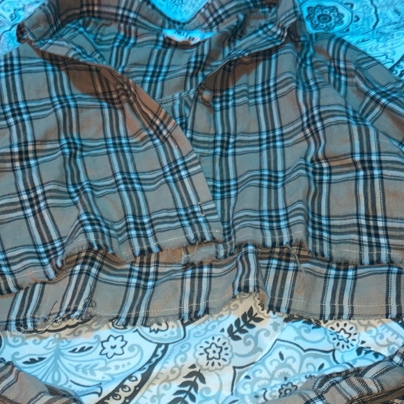 Princess Polly cropped flannel - Picture 9 of 9